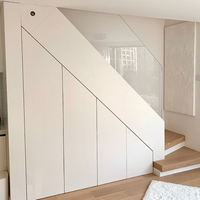 Garde-manger sous les escaliers de rangement escalier étagère armoire escalier bois étagère à chaussures armoire escaliers dans le salon