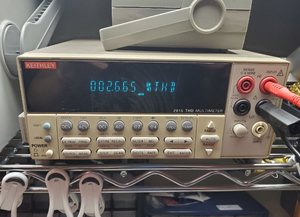 Producto Original y Genuino Tektronics Keithley Serie 2015, Analizador de Distorsión Total y de Audio, Multímetro - Product Image 3