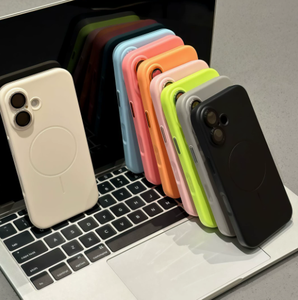 Funda Magnética de TPU de Alta Gama en Color Sólido y Tono Suave con Cubierta para Lente - Compatible con 17/16 Pro Max/15/14/13 - Product Image 2