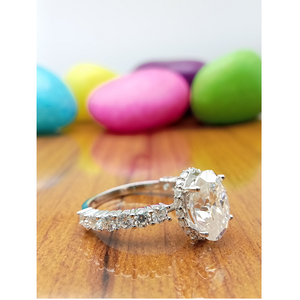 Anillo de Compromiso y Boda de Oro Sólido de 14K con Diamante Solitario VVS de 1 Quilate, Corte Brillante, Cultivado en Laboratorio, Certificado por IGI, para Mujer - Product Image 4