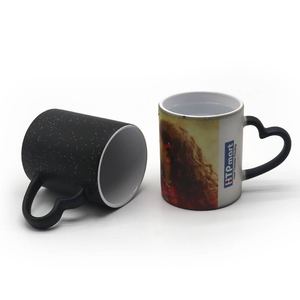 11Oz Thăng Hoa Khoảng Trống Tùy Chỉnh Văn Bản Và Hình Ảnh Long Lanh Gốm Lưu Niệm Cốc Ma Thuật Nhiệt Màu Sắc Thay Đổi Cốc Với Hình Trái Tim Tay - Product Image 2