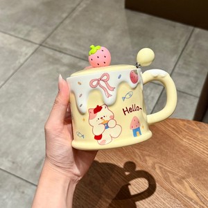 Regalo de Cumpleaños <span class=keywords><strong>para</strong></span> Niñas: Taza de Agua con Diseño de Pastel de Fresa, Taza de Cerámica con Tapa, Ideal <span class=keywords><strong>para</strong></span> el Desayuno en Casa - Product Image 4