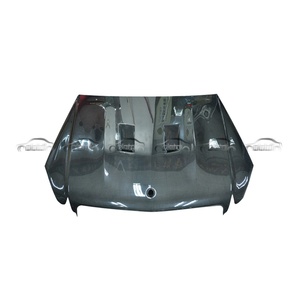 ฝาครอบกระโปรงหน้าคาร์บอนไฟเบอร์ รุ่น Black Series สำหรับรถยนต์เมอร์เซเดส-เบนซ์ C-Class W204 C63 ปี 2011 ขึ้นไป - Product Image 1