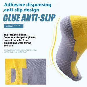 Calcetines deportivos profesionales para hombre al por mayor de fabricante, medias antideslizantes absorbentes del sudor inferior de toalla gruesa hasta la rodilla - Product Image 4