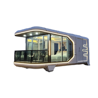 Maison Modulaire Préfabriquée en Acier Galvanisé avec Design Moderne, Espaces de Couchage en Capsules, Fenêtres en Verre Triple Vitrage et Sol Intégré