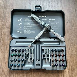 Juego de destornilladores de trinquete tipo T 42 en 1, puntas Torx, acabado cromado de grado industrial, mango de aluminio con textura antideslizante - Product Image 2