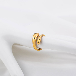 แหวนรูปหยดน้ำสำหรับคู่รัก สีเงิน สีทอง เครื่องประดับสำหรับทุกเพศ ของขวัญ แหวนแฟชั่น - Product Image 4