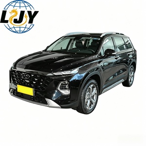 Hyundai Santa Fe Traveler 380T GDI GKX 2WD Elite 2.0T 2023, SUV Familiar Grande <span class=keywords><strong>de</strong></span> 6 Plazas, Gasolina, para Autos Usados Globales - Product Image 1