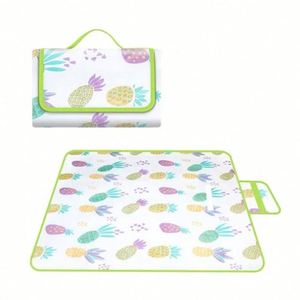Manta de Picnic Plegable Impermeable con Logotipo Personalizado, Manta de Playa Extra Grande para Acampar, Senderismo y Viajes - Product Image 1