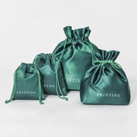 Pochette cadeau à cordon en satin vert de haute qualité pour l'emballage de vêtements de bijoux sac à poussière en soie