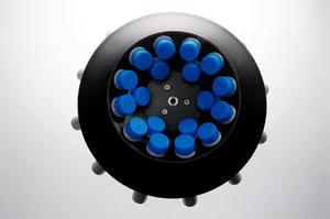 4000rpm Baixa Velocidade 12/24 Tubos Centrífuga Bancada - Product Image 5