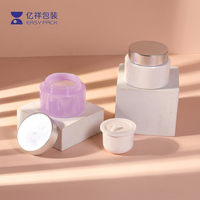 Botol Kosmetik Plastik Kosong untuk Krim Lip Balm, Lip Scrub, dan Perawatan Kulit dengan Logo Custom, Termasuk Sendok, untuk Kemasan 50g