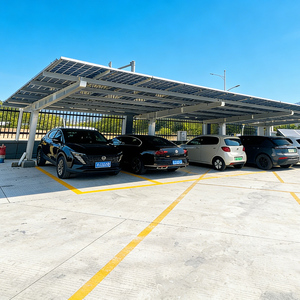 Structure de carport solaire robuste Q235B, système de montage de abri de stationnement photovoltaïque pour <span class=keywords><strong>station</strong></span> de recharge de véhicules électriques commerciaux - Product Image 4