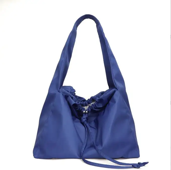 Large Capacity Custom Logo Simple Drawstring Sport Travel Crossbody Tote Bag Pure Color Waterproof Nylon Shopping Shoulder Bag