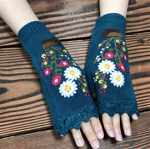 S9528 femmes fait à la main gris tricoté automne hiver gants chauffants rétro Crochet Floral acrylique gants mitaines pour temps froid - Product Image 5