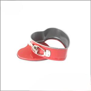 Molde para pasteles en forma <span class=keywords><strong>de</strong></span> corazón antiadherente con forma <span class=keywords><strong>de</strong></span> resorte <span class=keywords><strong>de</strong></span> acero al carbono con cerradura - Product Image 3