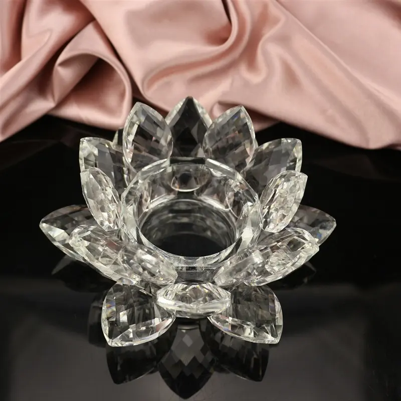 हस्तनिर्मित उत्तम क्रिस्टल कमल ग्लास मोमबत्ती धारक सस्ते शादी के तोहफे के लिए/स्पष्ट क्रिस्टल ग्लास कमल बौद्ध धर्म के लिए उपहार