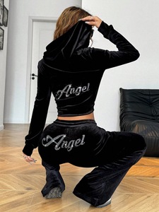 Venta al por Mayor Europa y América Nuevo Milenio Vintage Casual Conjunto de Cárdigan con Capucha de Terciopelo Sólido de Manga Larga y Corte Holgado para Mujer - Product Image 3