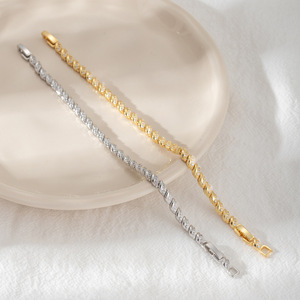 Cuban <b>Bracelet</b> Gold Plated Zircon Inlay Women's Fashion Jewelry Gift Hip Hop Trendy Design - Product Image 3