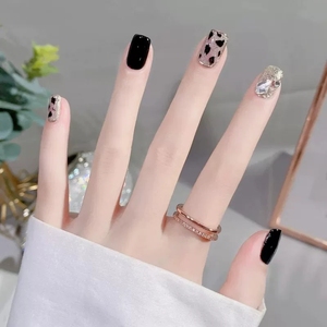 Lot <span class=keywords><strong>de</strong></span> 24 <span class=keywords><strong>faux</strong></span> ongles carrés courts en ABS, motif léopard noir, avec strass argentés - Product Image 5