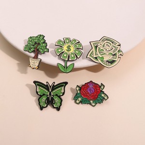 Cartoon bloem legering metaal bloempatroon cartoon patroon klaver decoratie broche - Product Image 1