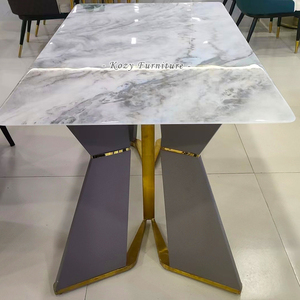 <span class=keywords><strong>Table</strong></span> de salle à manger moderne <span class=keywords><strong>en</strong></span> céramique <span class=keywords><strong>avec</strong></span> <span class=keywords><strong>plateau</strong></span> <span class=keywords><strong>en</strong></span> pierre frittée effet marbre et base métallique - Product Image 3
