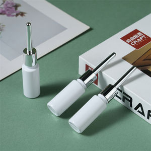 Botella de agua de plástico de forma irregular personalizada de 10ml Envase cosmético de <span class=keywords><strong>pestañas</strong></span> 111*21mm - Product Image 4