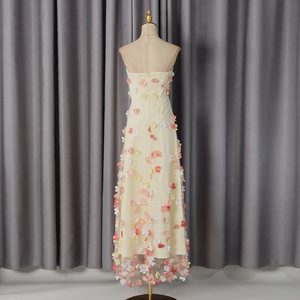 Eleganti Abiti da Sera con Applicazioni Floreali 3D, Vestito a Sirena per Donna, Abito Formale da Cerimonia, Vestito da Cocktail Aderente per Taglie Forti - Product Image 4