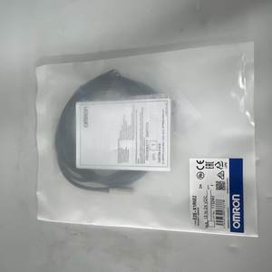 Capteur de proximité inductif Omron E2E-X1R5E2 - Product Image 1