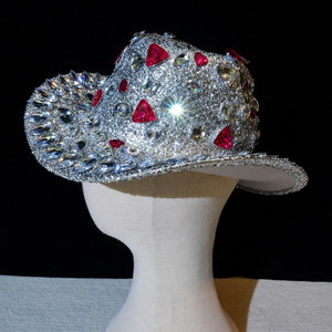 Chapeau de cow-boy en velours et strass pour <span class=keywords><strong>femme</strong></span>, avec accents argentés et roses, idéal pour les soirées <span class=keywords><strong>disco</strong></span>, les festivals, Halloween et les costumes. - Product Image 4