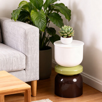 Nouvelle table d'appoint moderne en fer de conception exclusive, gain de place, couleur bloc, table d'appoint en métal robuste, salon, hôtel, appartement
