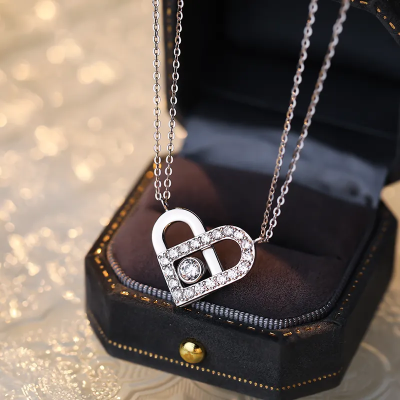 Romantic 925 silver 2024 newest lover valentines gift zircon diamond two pieces set heart necklace for couple