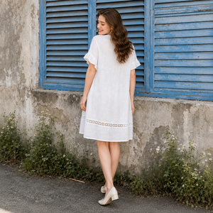 Abito chemisier lungo da donna in viscosa e rayon, con collo alto, senza maniche, vestibilità ampia, stampa floreale, tessuto intrecciato traspirante ed ecologico - Product Image 4