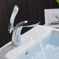 Robinet de lavabo de salle de bain de luxe en laiton, monocommande, à poser sur le comptoir, sans flexibles