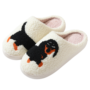 Pantuflas de dibujos animados de perro Dachshund, de algodón afelpado, cómodas y peludas para interiores, con punta cerrada, para mujer, para invierno - Product Image 1