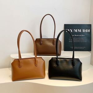 Mivor New Classic Fashion Custom Logo Waterproof PU Leather Large Capacity <b>Beach</b> Daily Use Women's Shoulder Zipper Polyester - Product Image 1