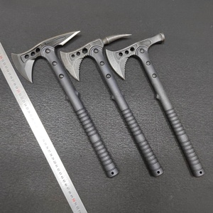 Hacha de doble hoja de acero inoxidable con mango de madera para exteriores, con 3 pulgadas de filo de corte y 1 año de garantía, para camping. - Product Image 4