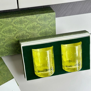 Juego de 2 Copas de Vino de Cristal de Estilo Retro Vintage, Capacidad de 301-400 ml, en Caja de Regalo - Product Image 3