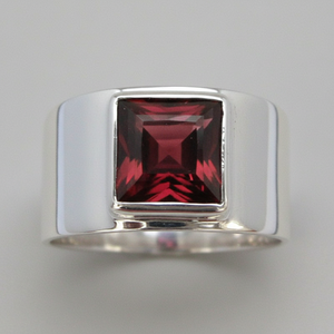 Bijoux fins en or blanc Bague en argent à motif géométrique avec placage au rhodium Améthyste pavée blanche 18 carats pour mariage - Product Image 1