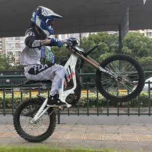 Bici Elettrica Fuoristrada 10kW 2026 Nuova, Surron Light Bee X - Product Image 3