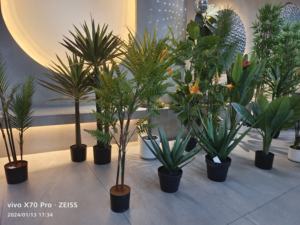 Usine directe grand PE vert bambou artificiel arbre et plante pour café bureau bureau salle jardin décor extérieur - Product Image 3