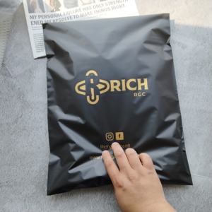 Bolsas para Zapatos y Calcetines, Embalaje con Logotipo Personalizado, Sello Autoadhesivo, Biodegradable, Beige Mate, Colores Personalizados Disponibles - Product Image 2