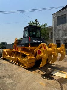 รถดันดิน SHANTUI SD22 รุ่นปี 2022 มือสอง อะไหล่แท้จากจีน ประกอบด้วยมอเตอร์ แบริ่ง ปั๊ม เครื่องยนต์ เกียร์  ขาย - Product Image 3