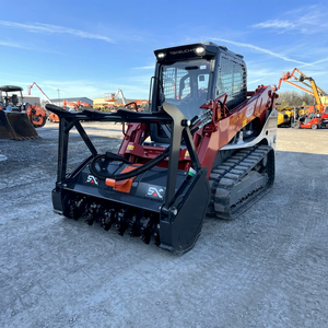 รถตักตีนตะขาบ Takeuchi TL12V2 พร้อมหัวบดไม้ 111 แรงม้า เครื่องยนต์ Kubota, น้ำหนัก 5.99 ตัน, น้ำหนักบรรทุก 1,865 กก. ROC และระบบไฮดรอลิกไหลสูง 153 ลิตร/นาที - Product Image 1