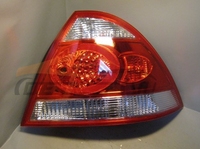 Feux arrière 26555-95F0A 26550-95F0A, pièces détachées automobiles, feux arrière pour Nissan Sunny 2008