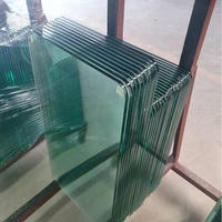 Vente en gros de panneaux de verre trempé transparent, massif, moderne, plat et sécurisé, découpés sur mesure, pour la décoration industrielle, les hôtels et les restaurants