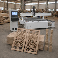 Machine de fraisage CNC à changeur d'outils automatique pour le bois 1325 ATC, machine de nesting CNC pour le travail du bois, pour meubles et armoires