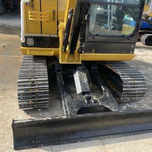 Miniexcavadora 305.5 Usada de Alta Calidad con 1 Año de Garantía, Incluye Componentes Principales: Bomba, Motor, Engranaje, PLC - Product Image 5