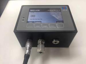 เครื่องตรวจจับการปนเปื้อนน้ำมันออนไลน์พร้อมเซ็นเซอร์วัดปริมาณน้ำ ISO4406/NAS1638 รับประกัน 1 ปี ความแม่นยำ 0.5% - Product Image 4