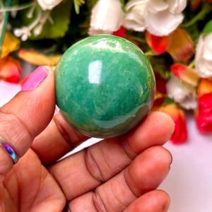 ลูกบอลควอตซ์อะเวนเจอรีนสีเขียวธรรมชาติ ขายส่ง หยกสีเขียว สำหรับบำบัดรักษา ตกแต่งบ้าน และเป็นของขวัญ - Product Image 2